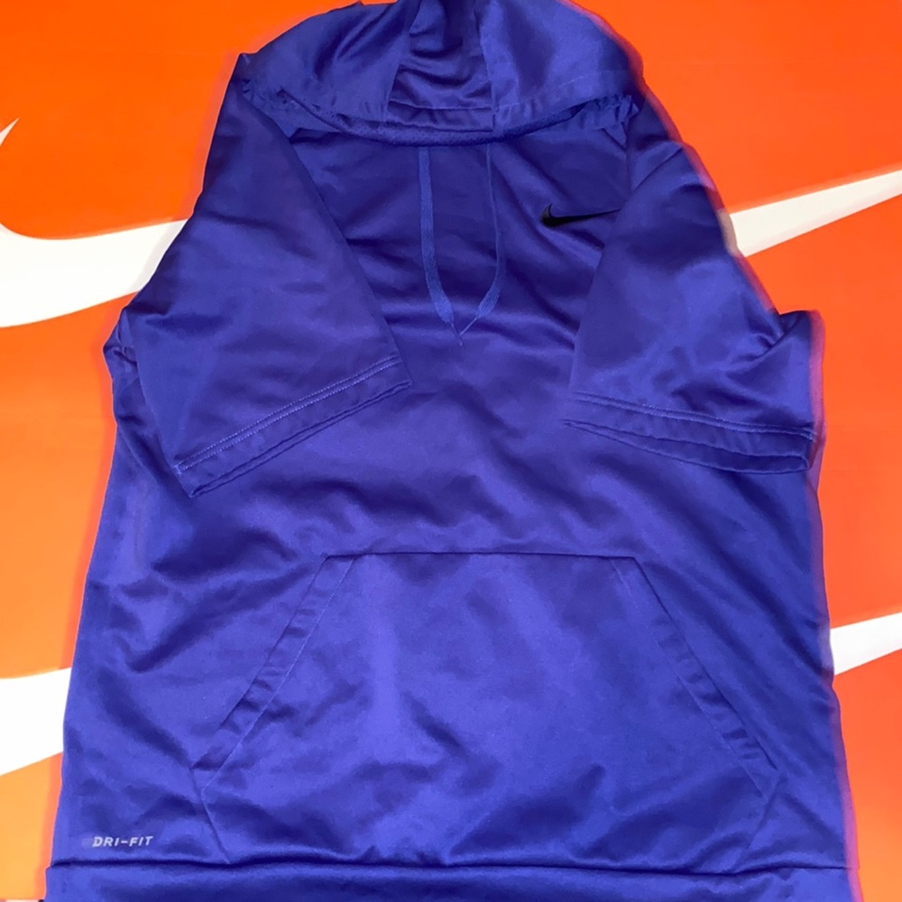 Nike Dri-Fit blue hoodie with short sleeve